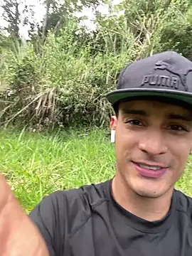 Snapshot of Maicol_xxxx chatting on 02/23/26, 09:56 Maicol xxxx online show from 02/23/26, 09:56