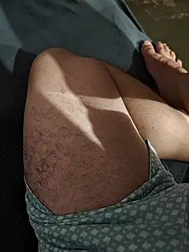 Snapshot of luis8558 chatting on 03/26/26, 11:05 luis8558 online show from 03/26/26, 11:05