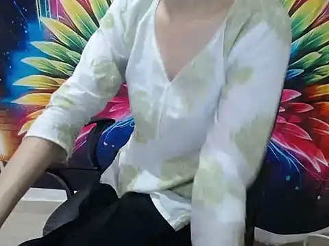Farhana beautyfull online show from 05/02/26, 04:28