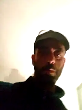 Snapshot of MeKaniCmurcia chatting on 03/14/26, 04:07 MeKaniCmurcia online show from 03/14/26, 04:07