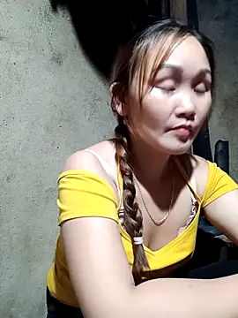 Snapshot of yula-bi chatting on 05/10/26, 01:49 yula-bi online show from 05/10/26, 01:49