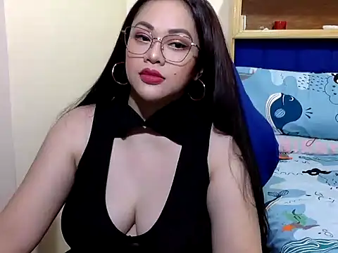 celine margo online show from 06/17/26, 05:10