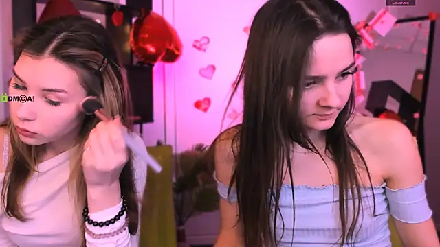 Snapshot of lole_ti chatting on 02/22/26, 07:23 lole ti online show from 02/22/26, 07:23