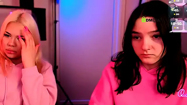 Snapshot of lole_ti chatting on 03/10/26, 06:18 lole ti online show from 03/10/26, 06:18