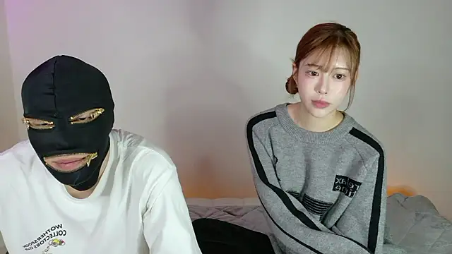 Snapshot of caba_sara chatting on 02/16/26, 01:18 caba sara online show from 02/16/26, 01:18