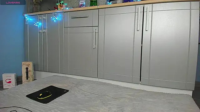 Snapshot of Stefa_Evi chatting on 05/02/26, 05:23 Stefa Evi online show from 05/02/26, 05:23