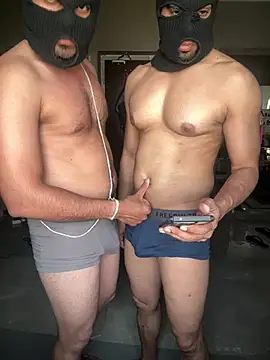 Snapshot of The_AlphaDuo chatting on 02/14/26, 09:28 The AlphaDuo online show from 02/14/26, 09:28