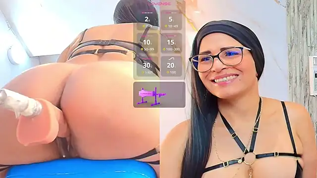 Snapshot of Isis_car0lina chatting on 03/10/26, 10:53 Isis car0lina online show from 03/10/26, 10:53