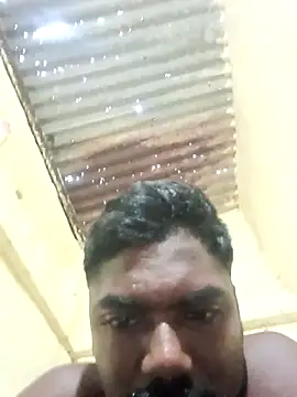 Snapshot of Tamilpaiyan07 chatting on 05/07/26, 12:32 Tamilpaiyan07 online show from 05/07/26, 12:32