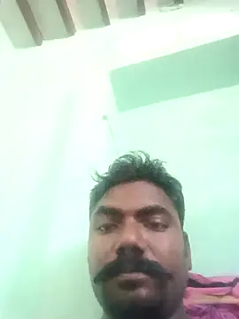 Snapshot of Tamilpaiyan07 chatting on 05/11/26, 05:57 Tamilpaiyan07 online show from 05/11/26, 05:57