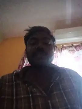 Snapshot of Tamilpaiyan07 chatting on 06/30/26, 04:46 Tamilpaiyan07 online show from 06/30/26, 04:46