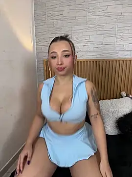 Snapshot of Electra_Joness chatting on 02/12/26, 12:27 Electra Joness online show from 02/12/26, 12:27