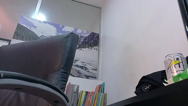 Emilyy05  online show from 06/22/26, 01:07