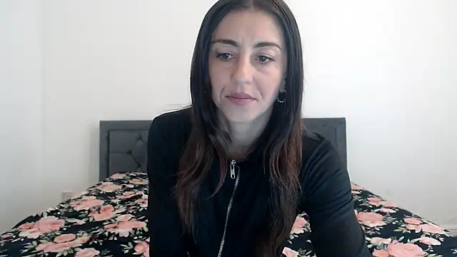 Stella John online show from 09/09/25, 06:24