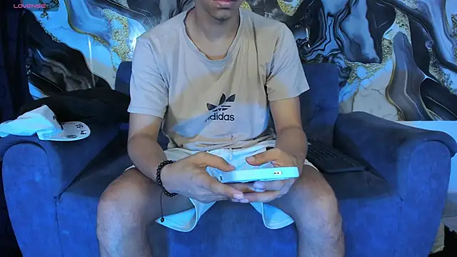 Victor LatinBoy online show from 05/15/26, 11:06