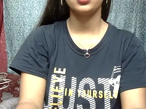 cute Dirty Diva online show from 05/02/26, 02:33