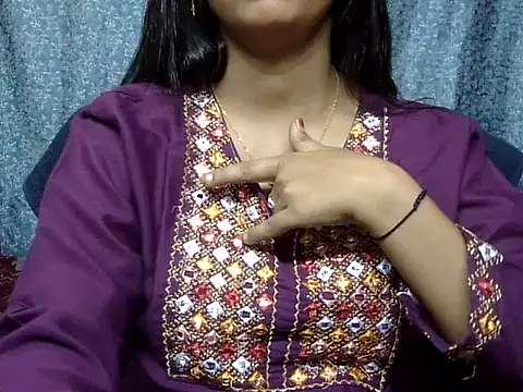 cute Dirty Diva online show from 05/07/26, 04:12