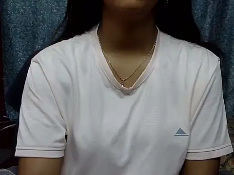 cute Dirty Diva online show from 05/11/26, 01:00