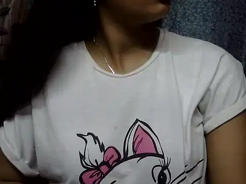 cute Dirty Diva online show from 06/06/26, 03:50