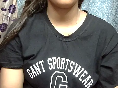 cute Dirty Diva online show from 06/21/26, 02:41