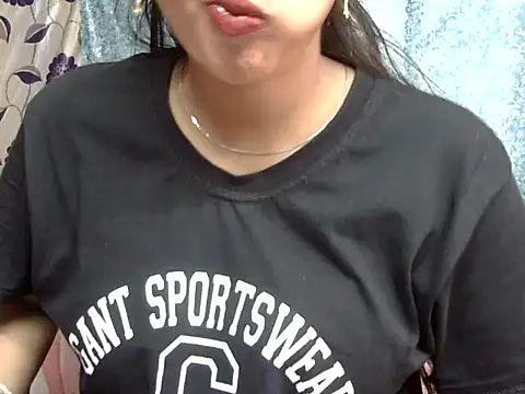 cute Dirty Diva online show from 06/22/26, 02:57