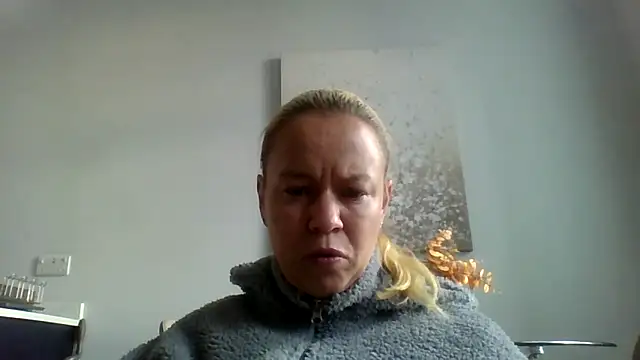 jennyblondeuk online show from 03/26/26, 04:01