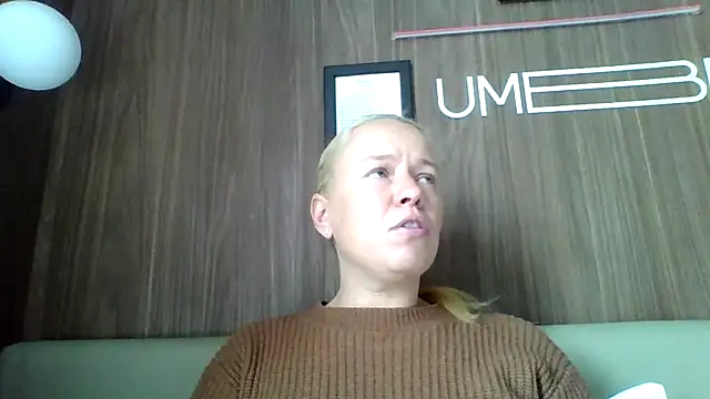 jennyblondeuk online show from 04/13/26, 12:43