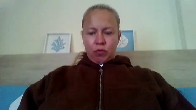 jennyblondeuk online show from 05/07/26, 04:23
