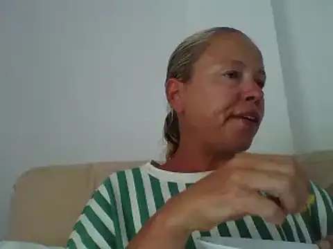 jennyblondeuk online show from 06/13/26, 04:16