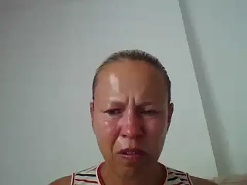 jennyblondeuk online show from 06/15/26, 04:20
