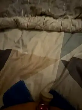 Snapshot of looking4u2 chatting on 03/08/26, 03:38 looking4u2 online show from 03/08/26, 03:38