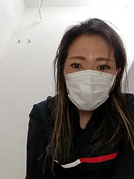 tomatocjin124 online show from 03/17/26, 04:39