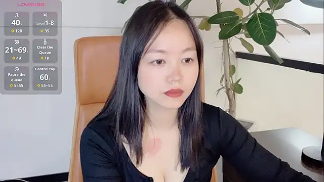 Snapshot of Yuer-77 chatting on 01/17/26, 10:42 Yuer-77 online show from 01/17/26, 10:42