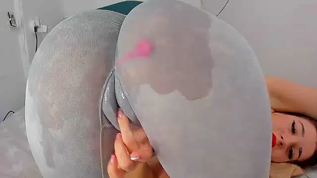 RedAssHottie online show from 02/16/25, 07:04