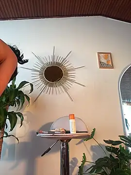  zoe bakerr online show from 06/13/26, 05:33