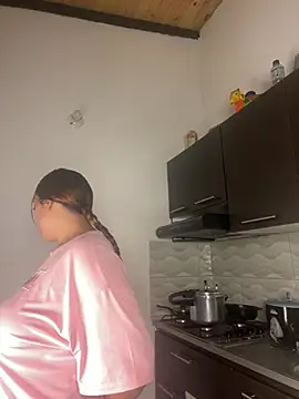 HelenaLior online show from 05/10/26, 03:12