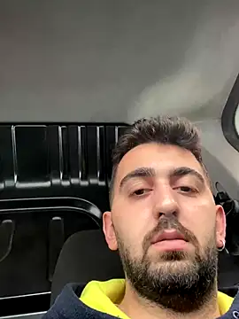 akindrv1 online show from 12/21/25, 12:23