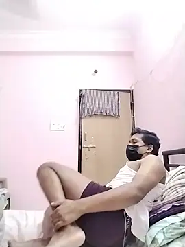 Snapshot of DesiSeductress chatting on 02/08/26, 02:42 DesiSeductress online show from 02/08/26, 02:42