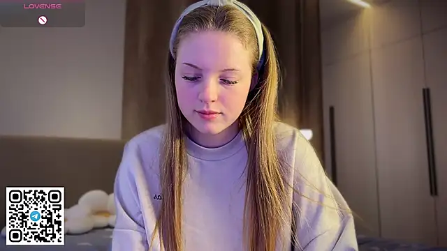 steffi meoww online show from 05/13/26, 01:36