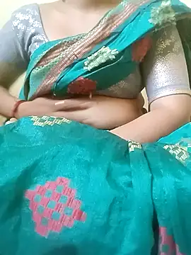 Snapshot of suman_bhabhi001 chatting on 12/22/25, 07:16 suman bhabhi001 online show from 12/22/25, 07:16