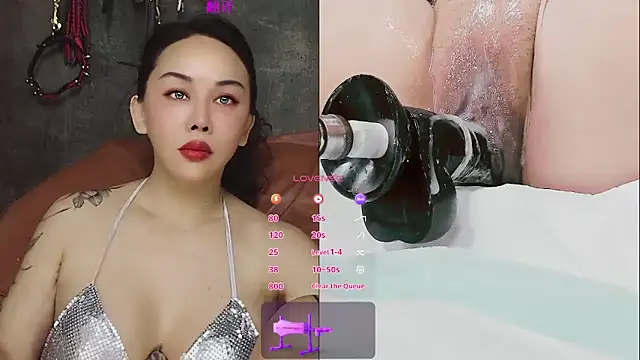 Snapshot of ladyfengyeS010 chatting on 05/11/26, 06:52 ladyfengyeS010 online show from 05/11/26, 06:52