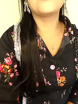 Deshi bhabhi143 online show from 04/26/26, 06:44