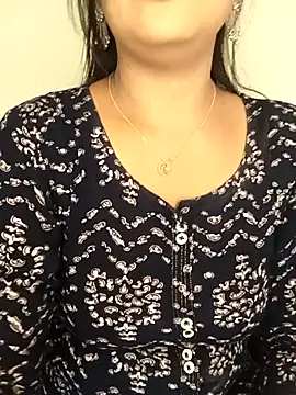 Deshi bhabhi143 online show from 04/29/26, 11:36