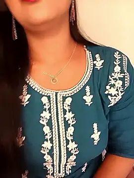 Deshi bhabhi143 online show from 05/02/26, 05:45
