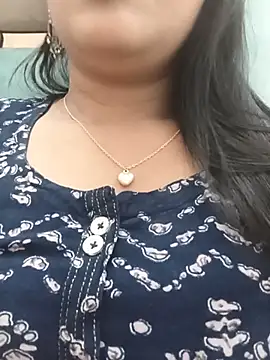 Snapshot of Deshi_bhabhi143 chatting on 06/06/26, 06:07 Deshi bhabhi143 online show from 06/06/26, 06:07