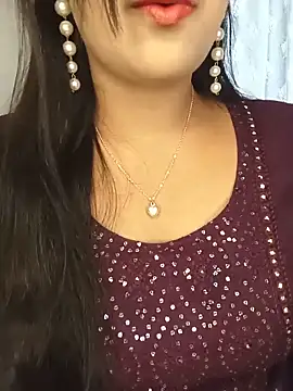Snapshot of Deshi_bhabhi143 chatting on 06/08/26, 06:25 Deshi bhabhi143 online show from 06/08/26, 06:25