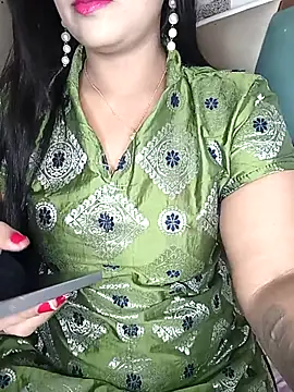 Snapshot of Deshi_bhabhi143 chatting on 06/12/26, 06:23 Deshi bhabhi143 online show from 06/12/26, 06:23