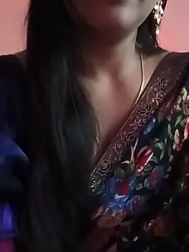 Snapshot of Deshi_bhabhi143 chatting on 07/06/26, 11:07 Deshi bhabhi143 online show from 07/06/26, 11:07