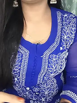 Snapshot of Deshi_bhabhi143 chatting on 07/08/26, 08:08 Deshi bhabhi143 online show from 07/08/26, 08:08