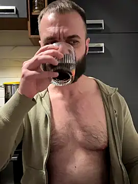 Snapshot of DamonSalvatore2 chatting on 01/06/26, 10:01 DamonSalvatore2 online show from 01/06/26, 10:01